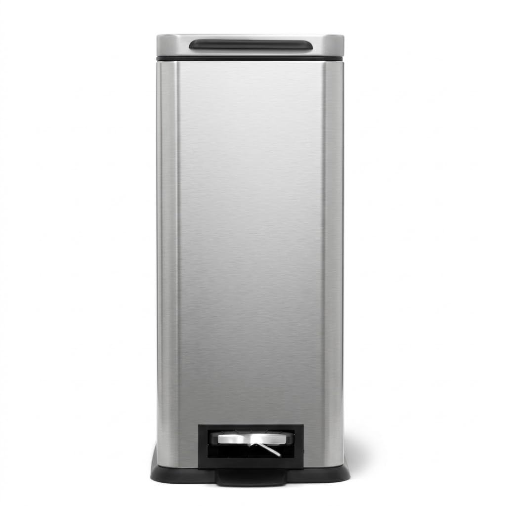 8 Gallon Kitchen Trash Can L465