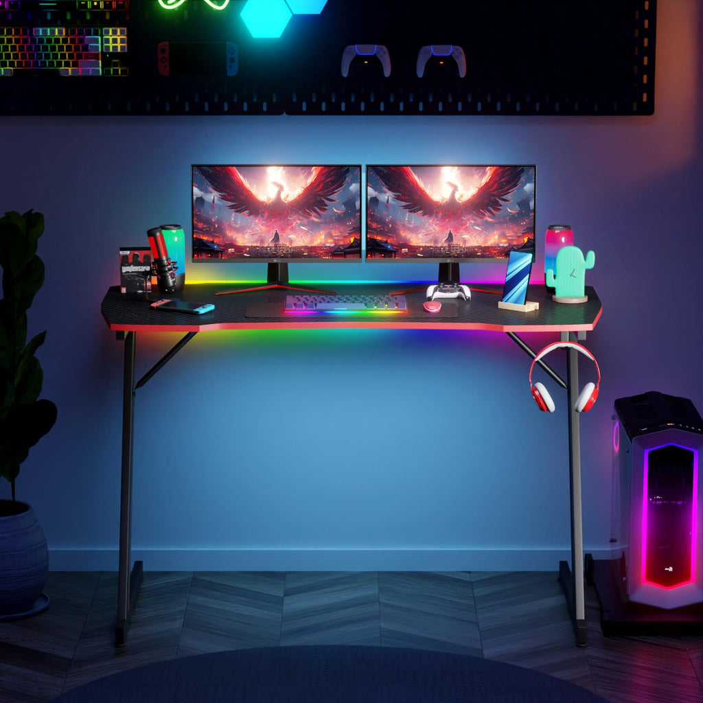 47.2 Inch Z Shaped Carbon Fiber Gaming Desk with Headphone Hook V3992