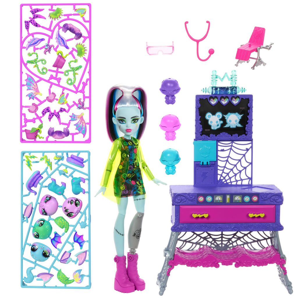 Make-A-Monster Pet Playset with Doll Z8781