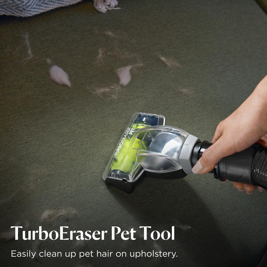 CleanView Swivel Vacuum U695