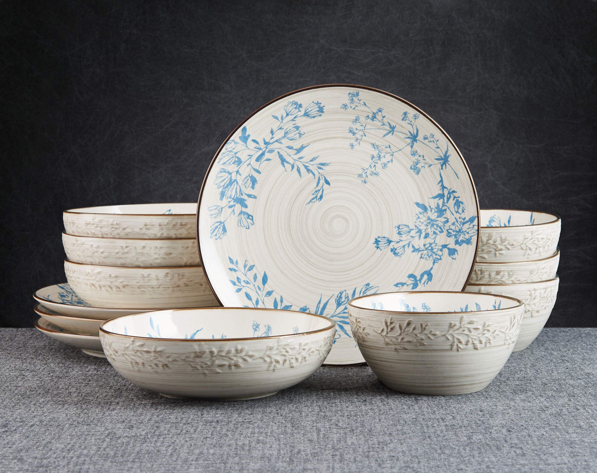 12 Piece Multicolor Dinnerware Set Q820