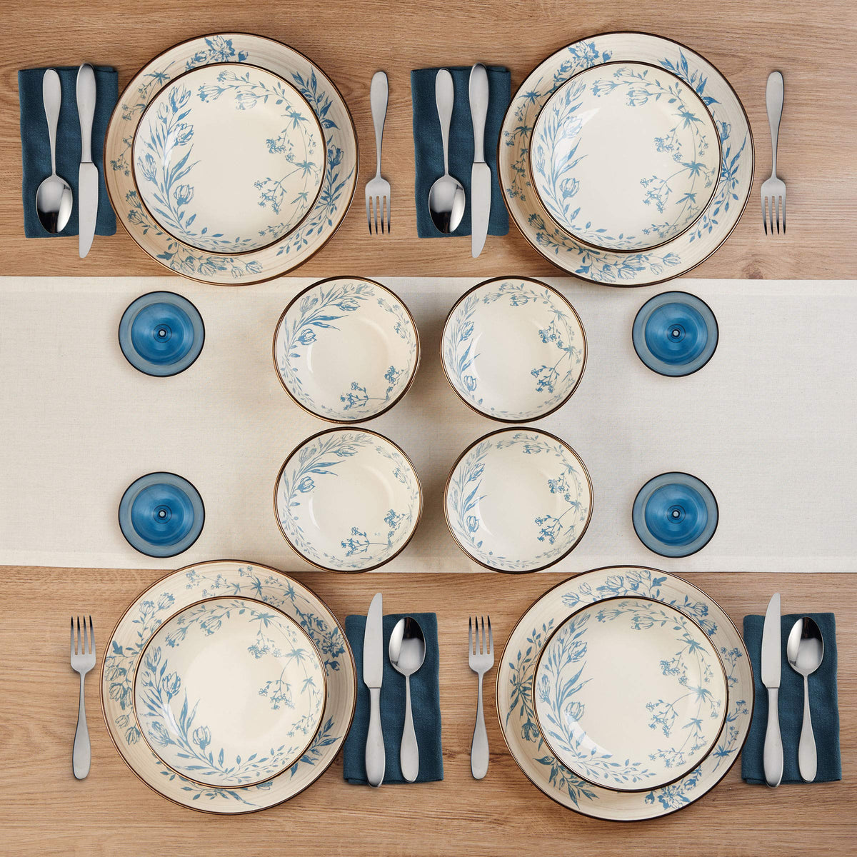 12 Piece Multicolor Dinnerware Set Q820